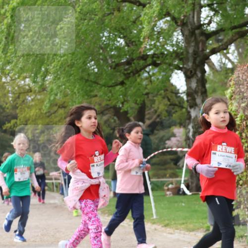 25.04.2026 - Das Zehntel Zöllner http://msf.ph/oto/9656887 25.04.2026 07:47:30 Laufen 10, 2578 meine-sportfotos.de
