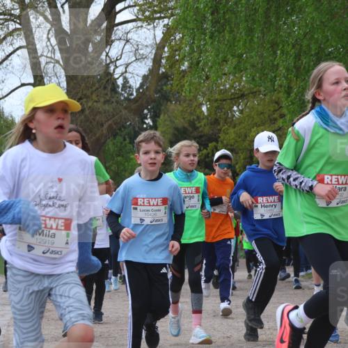 25.04.2026 - Das Zehntel Zöllner http://msf.ph/oto/9656891 25.04.2026 11:42:20 Laufen 12919, 10426, 0797, 10482, 192, 12163, 5 meine-sportfotos.de