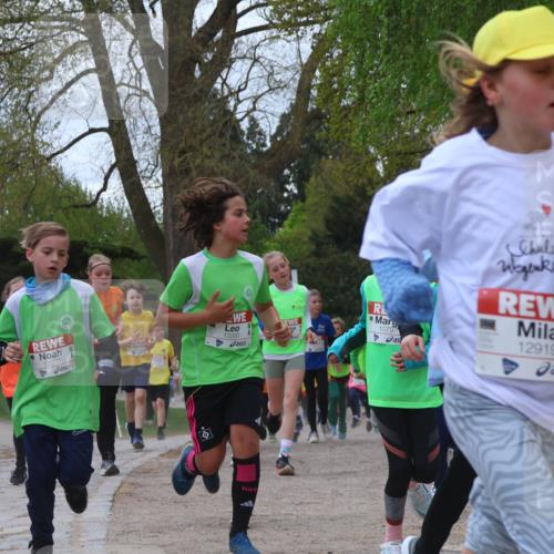 25.04.2026 - Das Zehntel Zöllner http://msf.ph/oto/9656912 25.04.2026 11:42:20 Laufen 12203, 12200, 10797, 12919, 82 meine-sportfotos.de