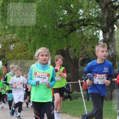 25.04.2026 - Das Zehntel Zöllner http://msf.ph/oto/9656933 25.04.2026 11:42:21 Laufen 12200, 10797, 459, 10, 10481 meine-sportfotos.de