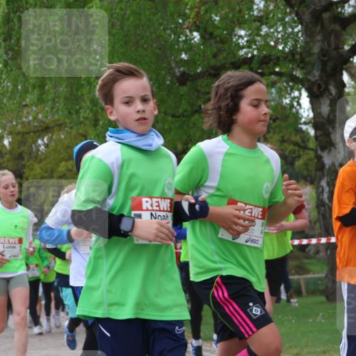 25.04.2026 - Das Zehntel Zöllner http://msf.ph/oto/9656951 25.04.2026 11:42:21 Laufen 200, 250 meine-sportfotos.de