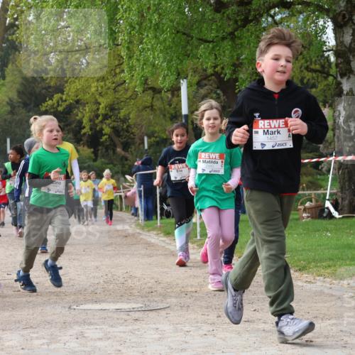 25.04.2026 - Das Zehntel Zöllner http://msf.ph/oto/9657001 25.04.2026 07:47:35 Laufen 1457 meine-sportfotos.de