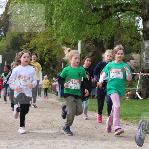 25.04.2026 - Das Zehntel Zöllner http://msf.ph/oto/9657004 25.04.2026 07:47:35 Laufen 3681, 1661, 2440, 1457 meine-sportfotos.de