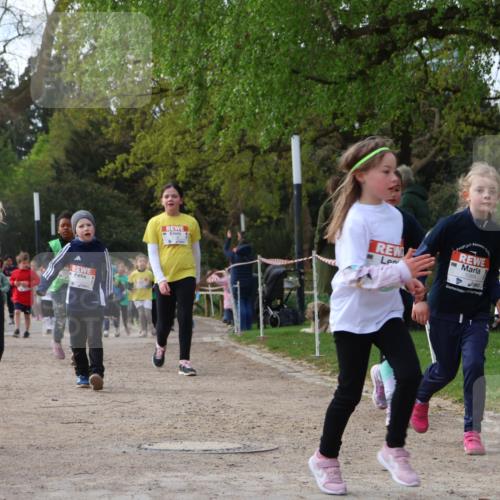 25.04.2026 - Das Zehntel Zöllner http://msf.ph/oto/9657025 25.04.2026 07:47:36 Laufen 3781, 1089 meine-sportfotos.de