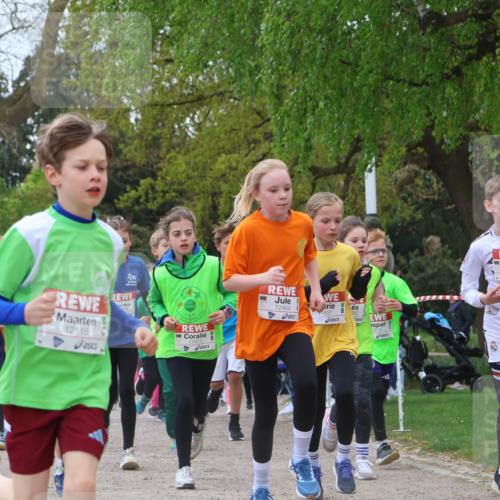 25.04.2026 - Das Zehntel Zöllner http://msf.ph/oto/9657038 25.04.2026 11:42:24 Laufen 16, 10715, 12115, 11971, 12464, 1827, 11767, 11231 meine-sportfotos.de