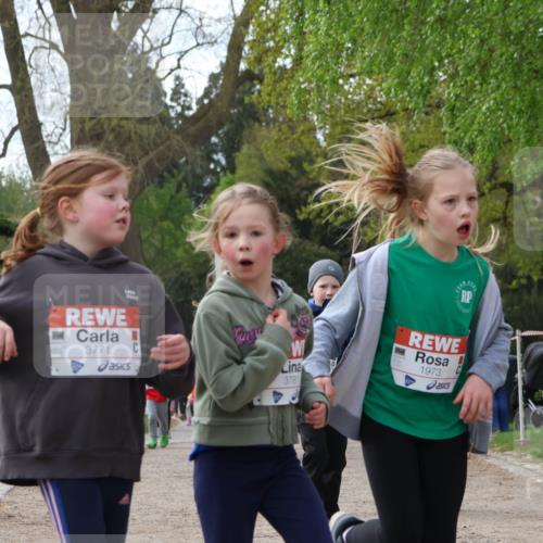 25.04.2026 - Das Zehntel Zöllner http://msf.ph/oto/9657049 25.04.2026 07:47:37 Laufen 3771, 10, 3781, 1973 meine-sportfotos.de