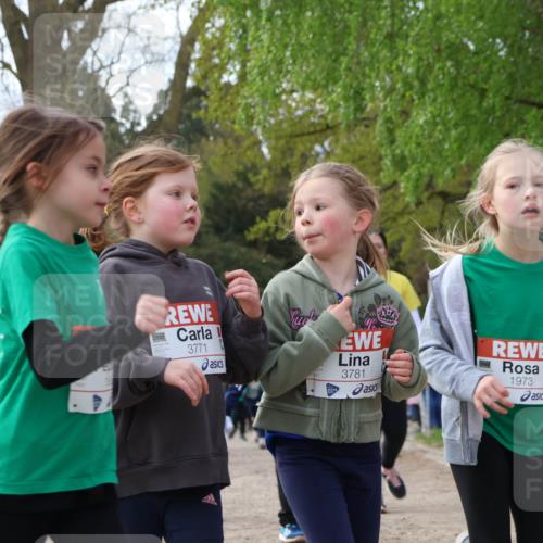 25.04.2026 - Das Zehntel Zöllner http://msf.ph/oto/9657064 25.04.2026 07:47:37 Laufen 3771, 3781, 1973 meine-sportfotos.de