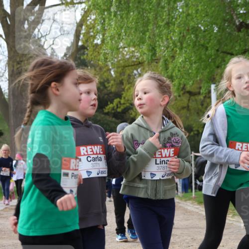 25.04.2026 - Das Zehntel Zöllner http://msf.ph/oto/9657067 25.04.2026 07:47:37 Laufen 3771, 3781 meine-sportfotos.de