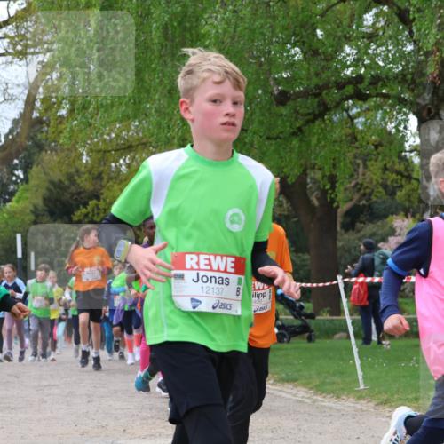 25.04.2026 - Das Zehntel Zöllner http://msf.ph/oto/9657161 25.04.2026 11:42:27 Laufen 1949, 11984, 12137, 409 meine-sportfotos.de