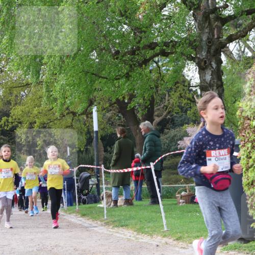 25.04.2026 - Das Zehntel Zöllner http://msf.ph/oto/9657178 25.04.2026 07:47:43 Laufen 96, 3909 meine-sportfotos.de