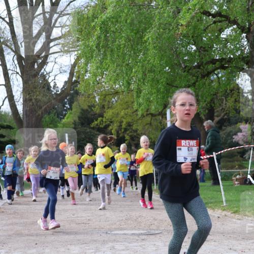 25.04.2026 - Das Zehntel Zöllner http://msf.ph/oto/9657199 25.04.2026 07:47:43 Laufen 3896 meine-sportfotos.de
