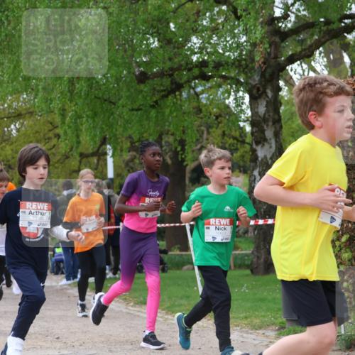 25.04.2026 - Das Zehntel Zöllner http://msf.ph/oto/9657206 25.04.2026 11:42:29 Laufen 10180 meine-sportfotos.de