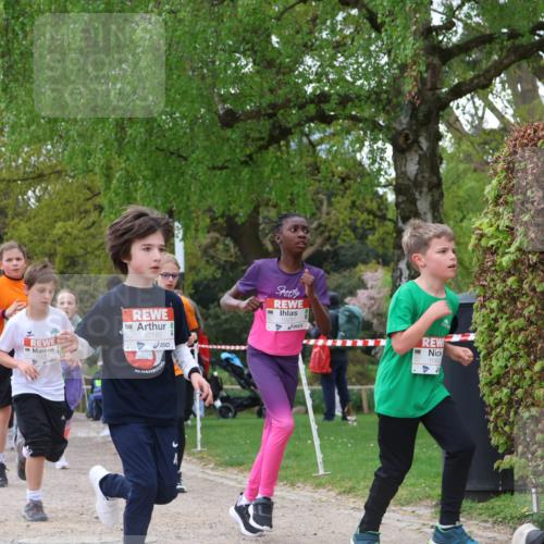 25.04.2026 - Das Zehntel Zöllner http://msf.ph/oto/9657215 25.04.2026 11:42:29 Laufen 10254, 10180, 10287, 1063 meine-sportfotos.de