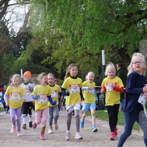 25.04.2026 - Das Zehntel Zöllner http://msf.ph/oto/9657238 25.04.2026 07:47:45 Laufen 1235, 2701, 2705 meine-sportfotos.de