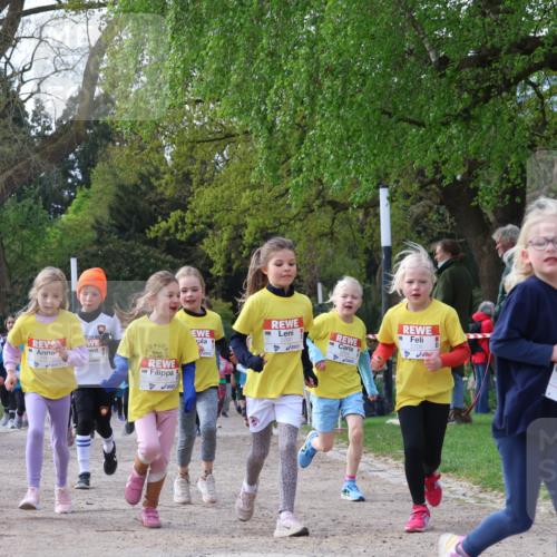 25.04.2026 - Das Zehntel Zöllner http://msf.ph/oto/9657241 25.04.2026 07:47:45 Laufen 2701, 1235, 850, 2704 meine-sportfotos.de