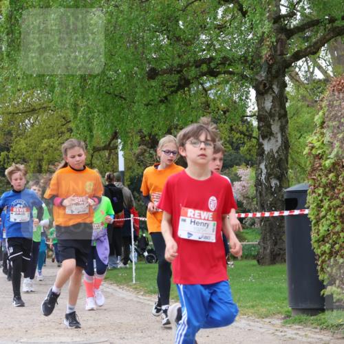 25.04.2026 - Das Zehntel Zöllner http://msf.ph/oto/9657251 25.04.2026 11:42:30 Laufen 10254 meine-sportfotos.de