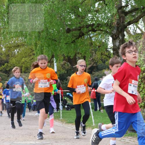 25.04.2026 - Das Zehntel Zöllner http://msf.ph/oto/9657260 25.04.2026 11:42:30 Laufen 12428, 12422 meine-sportfotos.de