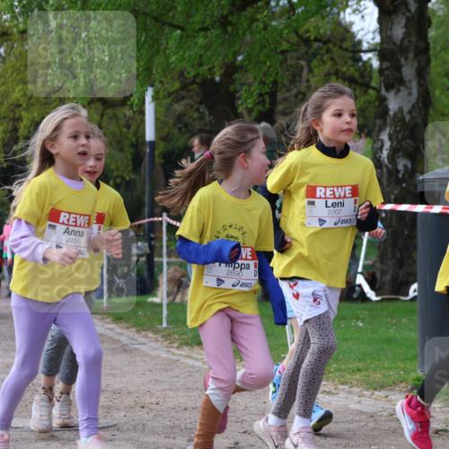 25.04.2026 - Das Zehntel Zöllner http://msf.ph/oto/9657277 25.04.2026 07:47:47 Laufen 2701, 2690, 2707, 2705 meine-sportfotos.de