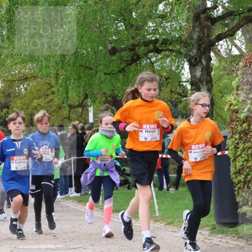 25.04.2026 - Das Zehntel Zöllner http://msf.ph/oto/9657281 25.04.2026 11:42:31 Laufen 0983, 12428, 12422 meine-sportfotos.de
