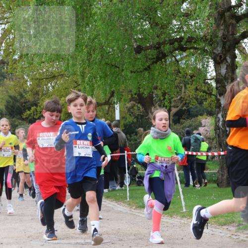 25.04.2026 - Das Zehntel Zöllner http://msf.ph/oto/9657299 25.04.2026 11:42:31 Laufen 000, 10125, 12 meine-sportfotos.de