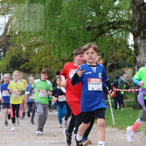 25.04.2026 - Das Zehntel Zöllner http://msf.ph/oto/9657317 25.04.2026 11:42:32 Laufen 000, 10125 meine-sportfotos.de