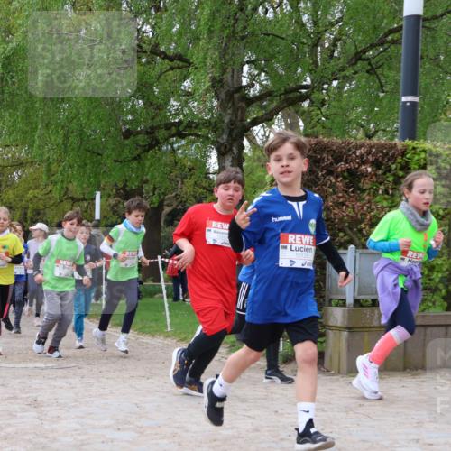 25.04.2026 - Das Zehntel Zöllner http://msf.ph/oto/9657341 25.04.2026 11:42:32 Laufen 10125 meine-sportfotos.de