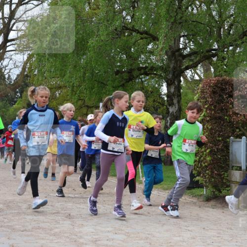 25.04.2026 - Das Zehntel Zöllner http://msf.ph/oto/9657365 25.04.2026 11:42:34 Laufen 10871, 88, 10873, 12181 meine-sportfotos.de