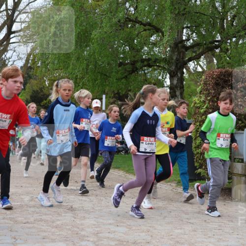 25.04.2026 - Das Zehntel Zöllner http://msf.ph/oto/9657374 25.04.2026 11:42:34 Laufen 10975, 10873 meine-sportfotos.de