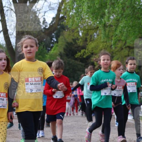 25.04.2026 - Das Zehntel Zöllner http://msf.ph/oto/9657388 25.04.2026 07:47:50 Laufen 1334, 1939, 1949, 2431, 3740 meine-sportfotos.de