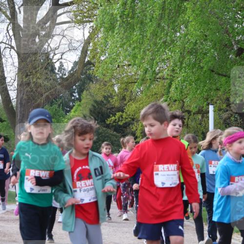 25.04.2026 - Das Zehntel Zöllner http://msf.ph/oto/9657460 25.04.2026 07:47:53 Laufen 2191, 2206 meine-sportfotos.de