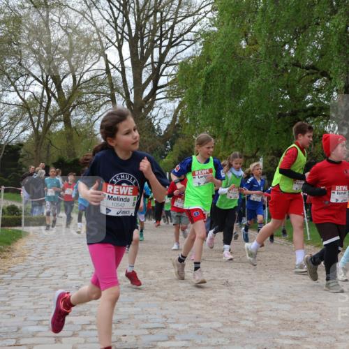 25.04.2026 - Das Zehntel Zöllner http://msf.ph/oto/9657476 25.04.2026 11:42:37 Laufen 10543 meine-sportfotos.de