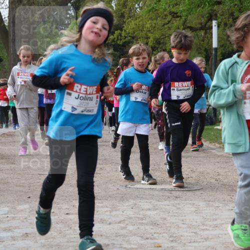 25.04.2026 - Das Zehntel Zöllner http://msf.ph/oto/9657484 25.04.2026 07:47:54 Laufen 3478, 3728, 3727, 1911, 2191, 1615 meine-sportfotos.de