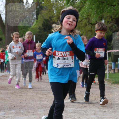 25.04.2026 - Das Zehntel Zöllner http://msf.ph/oto/9657487 25.04.2026 07:47:55 Laufen 3478, 3728, 200, 2191 meine-sportfotos.de