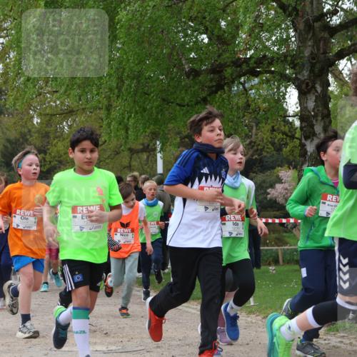 25.04.2026 - Das Zehntel Zöllner http://msf.ph/oto/9657599 25.04.2026 11:42:41 Laufen 20, 12446, 127, 12964, 10419, 12189, 10, 12165 meine-sportfotos.de