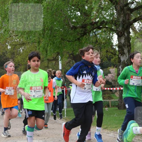 25.04.2026 - Das Zehntel Zöllner http://msf.ph/oto/9657602 25.04.2026 11:42:41 Laufen 0, 12726, 10419, 10412, 12165 meine-sportfotos.de