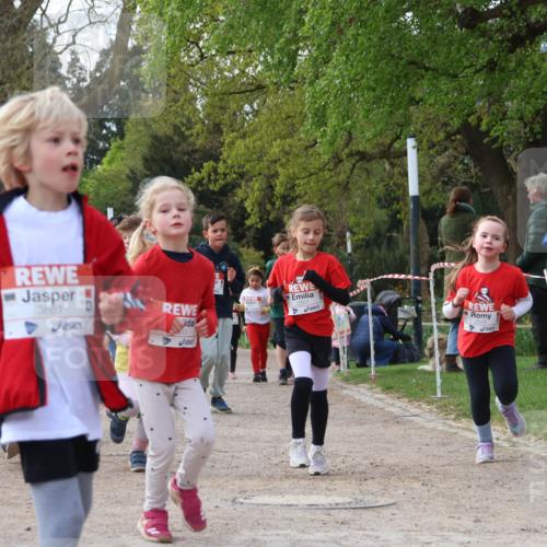 25.04.2026 - Das Zehntel Zöllner http://msf.ph/oto/9657619 25.04.2026 07:48:00 Laufen 3881 meine-sportfotos.de