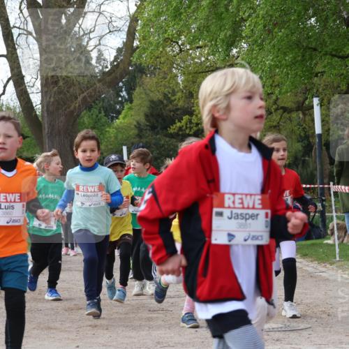 25.04.2026 - Das Zehntel Zöllner http://msf.ph/oto/9657631 25.04.2026 07:48:00 Laufen 1855, 3860, 1497, 3881 meine-sportfotos.de