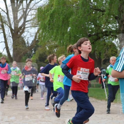 25.04.2026 - Das Zehntel Zöllner http://msf.ph/oto/9657671 25.04.2026 11:42:43 Laufen 10966, 128 meine-sportfotos.de