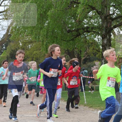 25.04.2026 - Das Zehntel Zöllner http://msf.ph/oto/9657689 25.04.2026 11:42:44 Laufen 10189, 10201, 13006, 12105 meine-sportfotos.de