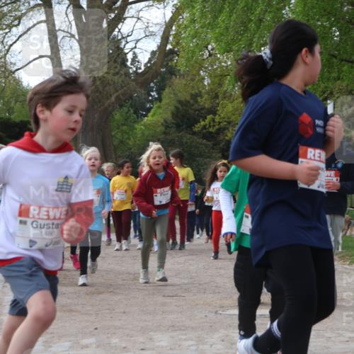 25.04.2026 - Das Zehntel Zöllner http://msf.ph/oto/9657694 25.04.2026 07:48:03 Laufen 1480, 44449, 2362 meine-sportfotos.de