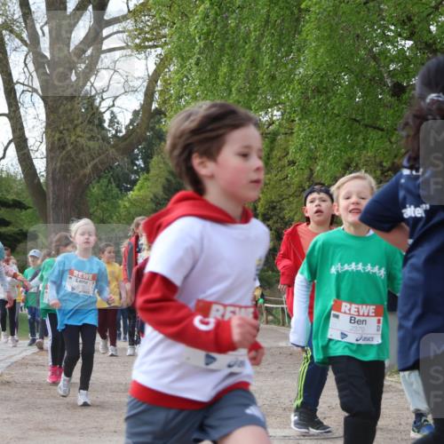25.04.2026 - Das Zehntel Zöllner http://msf.ph/oto/9657700 25.04.2026 07:48:03 Laufen 2370 meine-sportfotos.de