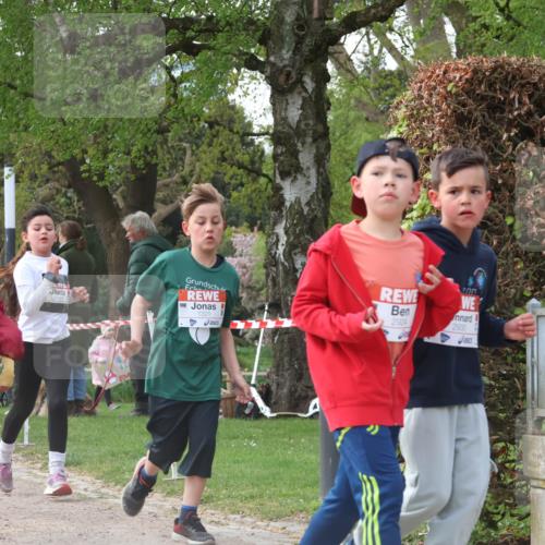 25.04.2026 - Das Zehntel Zöllner http://msf.ph/oto/9657727 25.04.2026 07:48:05 Laufen 3782, 1321, 2924, 2930 meine-sportfotos.de