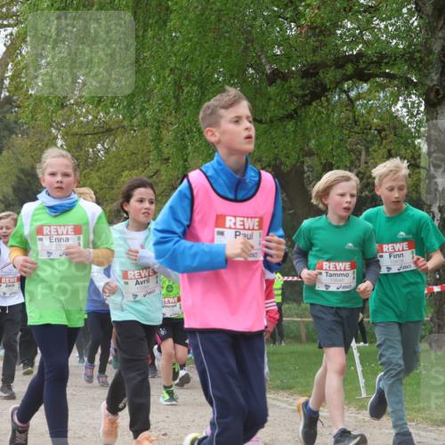 25.04.2026 - Das Zehntel Zöllner http://msf.ph/oto/9657746 25.04.2026 11:42:45 Laufen 1949, 12195, 11083, 10646, 1, 10638 meine-sportfotos.de