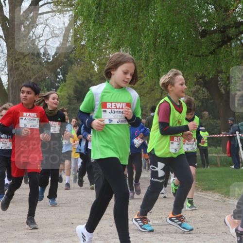 25.04.2026 - Das Zehntel Zöllner http://msf.ph/oto/9657773 25.04.2026 11:42:46 Laufen 12156, 12214, 10999 meine-sportfotos.de