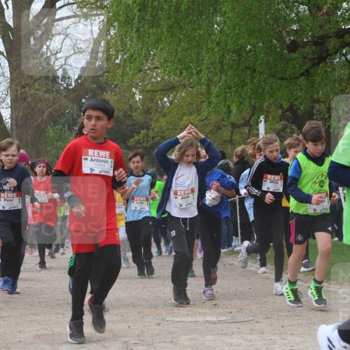 25.04.2026 - Das Zehntel Zöllner http://msf.ph/oto/9657788 25.04.2026 11:42:47 Laufen 12156, 10999, 12214 meine-sportfotos.de