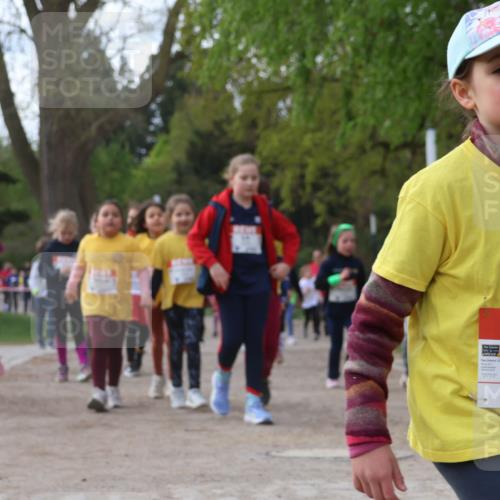 25.04.2026 - Das Zehntel Zöllner http://msf.ph/oto/9657790 25.04.2026 07:48:07 Laufen 2713, 2713 meine-sportfotos.de