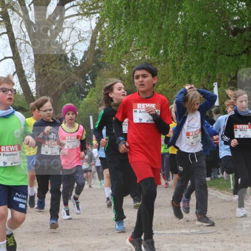 25.04.2026 - Das Zehntel Zöllner http://msf.ph/oto/9657806 25.04.2026 11:42:47 Laufen 12156, 1099, 1949, 11998 meine-sportfotos.de