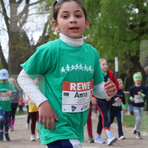 25.04.2026 - Das Zehntel Zöllner http://msf.ph/oto/9657814 25.04.2026 07:48:09 Laufen 2372 meine-sportfotos.de