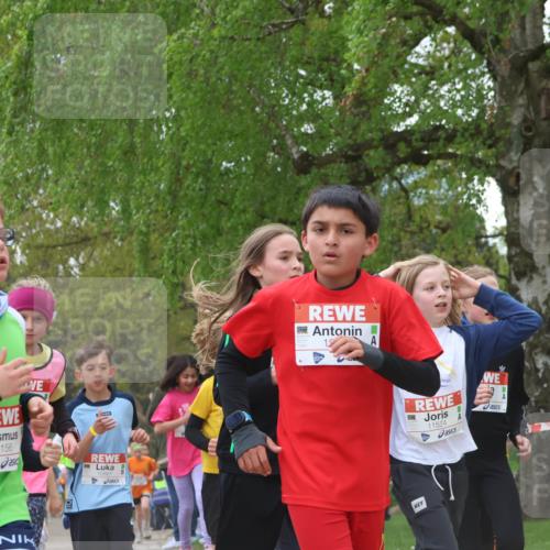25.04.2026 - Das Zehntel Zöllner http://msf.ph/oto/9657824 25.04.2026 11:42:48 Laufen 12156, 10861, 11524 meine-sportfotos.de