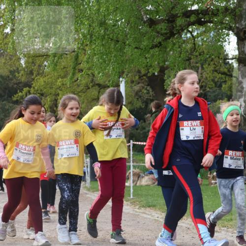 25.04.2026 - Das Zehntel Zöllner http://msf.ph/oto/9657829 25.04.2026 07:48:10 Laufen 1977, 1954, 2757, 2008, 2180 meine-sportfotos.de